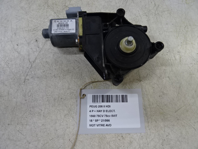 MOTOR RUITMECHANISME VOOR RECHTS Peugeot 208 8/15 - 20