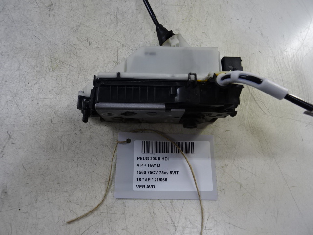 VERROUILLAGE DE PORTE AVANT DROITE Peugeot 208 8/15 - 20
