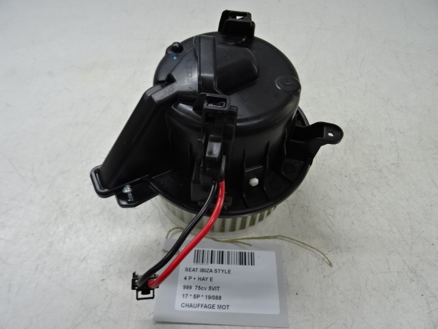 MOTEUR DE CHAUFFAGE Seat IBIZA MK5 (6F/KJ1) 5/17 - 2021