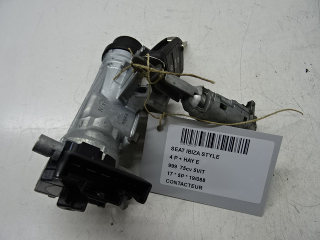 CONTACTSLOT Seat IBIZA MK5 (6F/KJ1) 5/17 - 2021