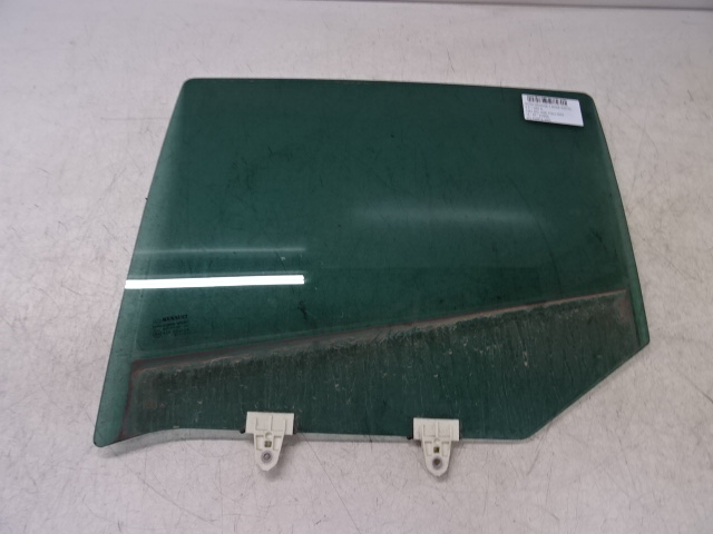 VITRE DE PORTE ARRIERE GAUCHE Renault MEGANE 09 - 15