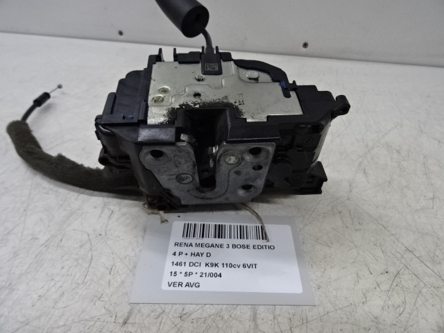 VERROUILLAGE DE PORTE AVANT GAUCHE Renault MEGANE 09 - 15