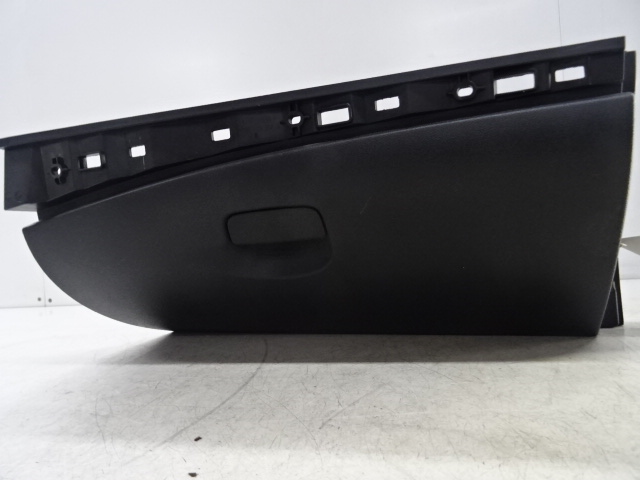 OPBERGVAKJE Renault MEGANE 09 - 15