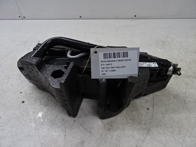 CRIC Renault MEGANE 09 - 15