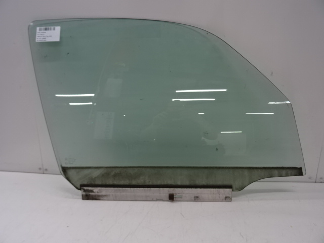 VITRE DE PORTE AVANT DROITE Opel MERIVA A - 10