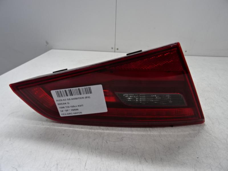 FEU ARRIERE GAUCHE DE HAYON Audi A3 3,5D 9/12 - 16