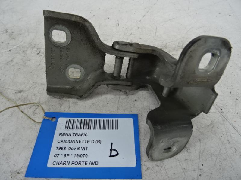 SCHARNIER TÜR RECHTS VORNE Renault TRAFIC 9/06 - 14