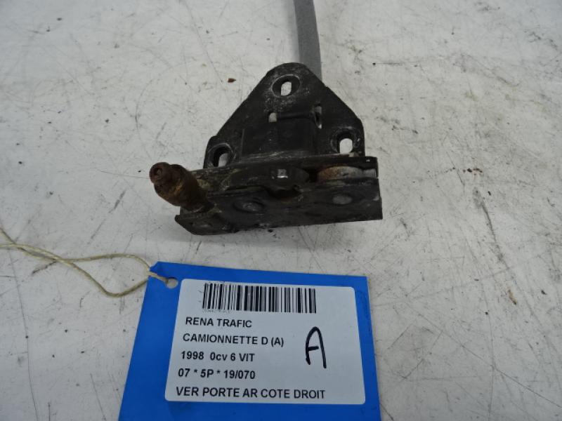 VERROUILLAGE DE PORTE ARRIERE COTE DROIT Renault TRAFIC 9/06 - 14