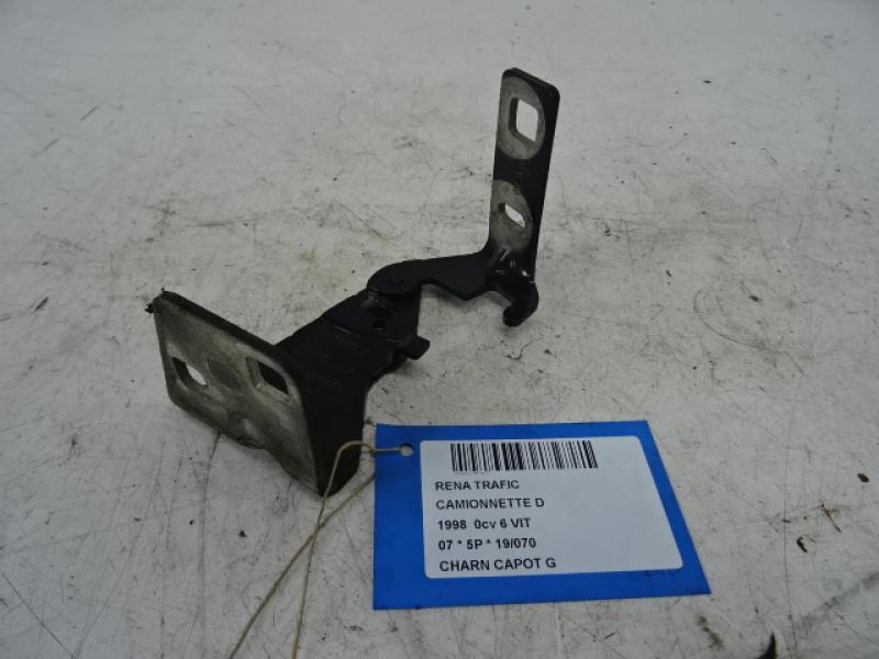 CHARNIERE DE CAPOT GAUCHE Renault TRAFIC 9/06 - 14