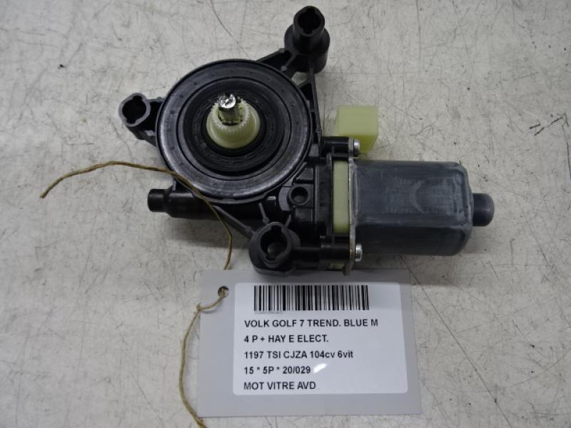 MOTEUR DE VITRE DE PORTE AVANT DROITE Vw GOLF VII 11/12 - 17