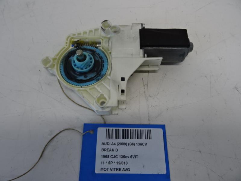 MOTOR RUITMECHANISME VOOR LINKS Audi A4 08 - 2/12