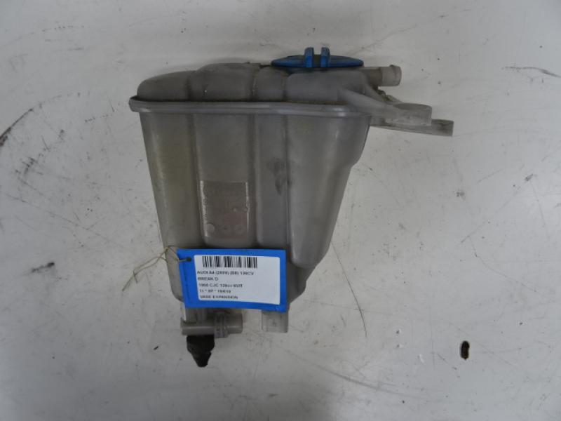EXPANSIERESERVOIR Audi A4 08 - 2/12