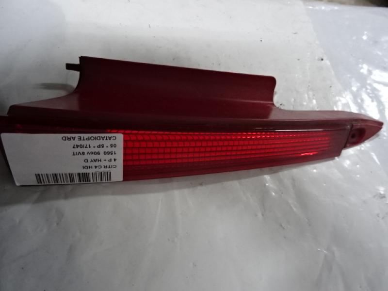 CATADIOPTRE ARRIERE DROIT Citroen C4 11/04-10/10