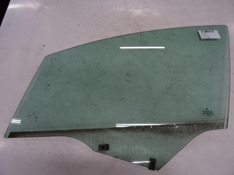 VITRE DE PORTE AVANT GAUCHE Citroen C4 11/04-10/10