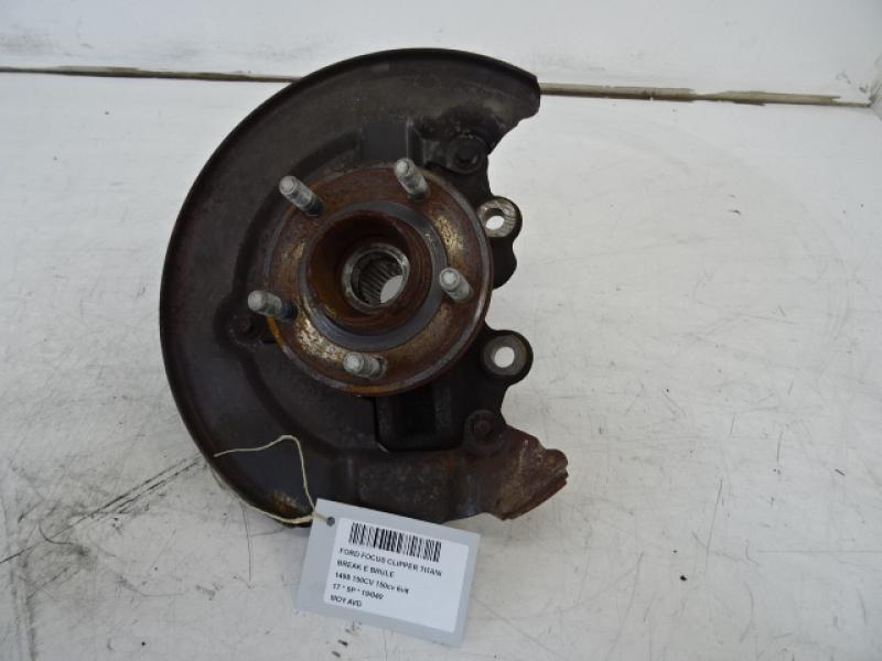 WIELNAAF VOOR RECHTS Ford FOCUS (5) 10/14 - 18