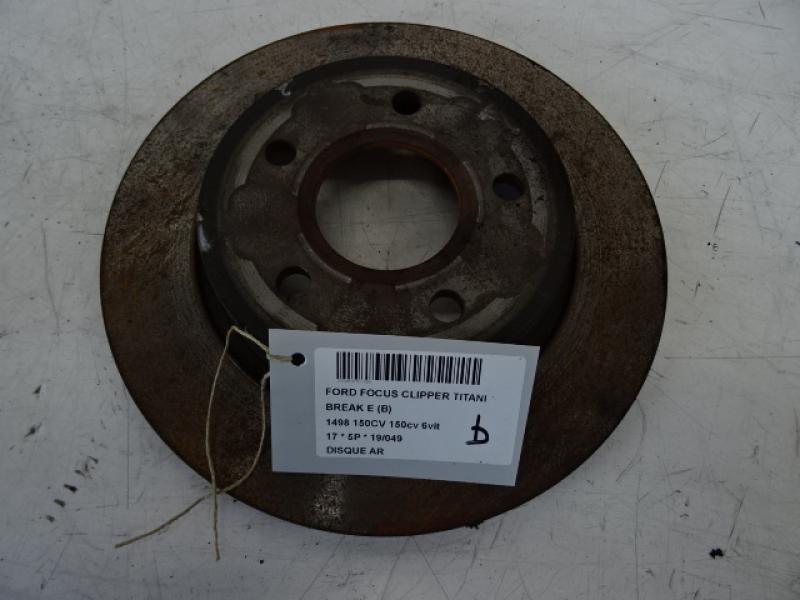 REMSCHIJF ACHTER Ford FOCUS (5) 10/14 - 18