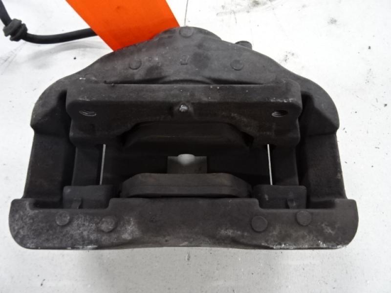 REMKLAUW VOOR RECHTS Bmw 5 E60 09/03 - 03/10