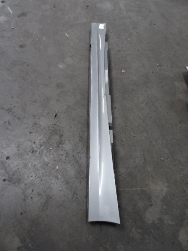 SIERLIJST DREMPEL LINKS Bmw 1 E81/87 4/07 - 12