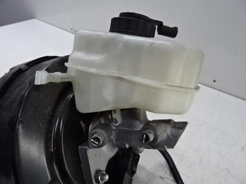 HOOFDREMCILINDER Bmw 1 E81/87 4/07 - 12