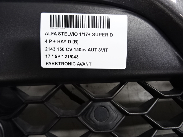 PARKEERSENSOREN VOOR Alfa Romeo STELVIO 1/17+