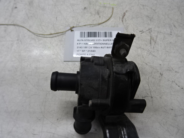 WATERPOMP Alfa Romeo STELVIO 1/17+