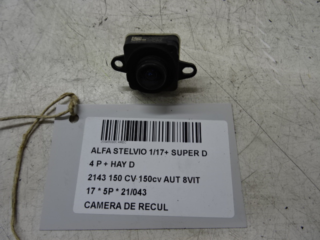ACHTERUITKIJKCAMERA Alfa Romeo STELVIO 1/17+
