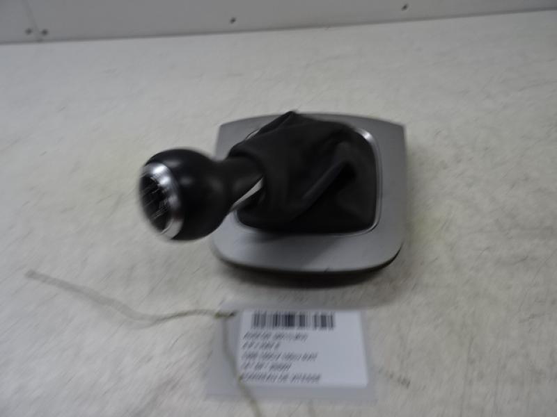 POMMEAU DE VITESSES Audi Q3 06/11 - 15