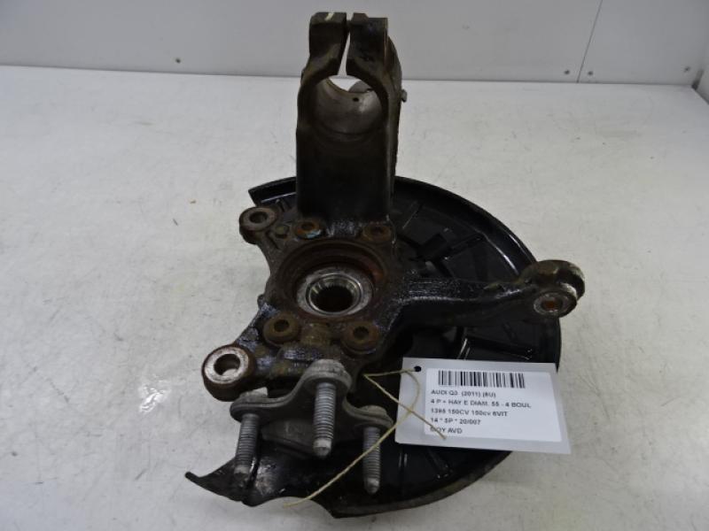 MOYEU AVANT DROIT Audi Q3 06/11 - 15