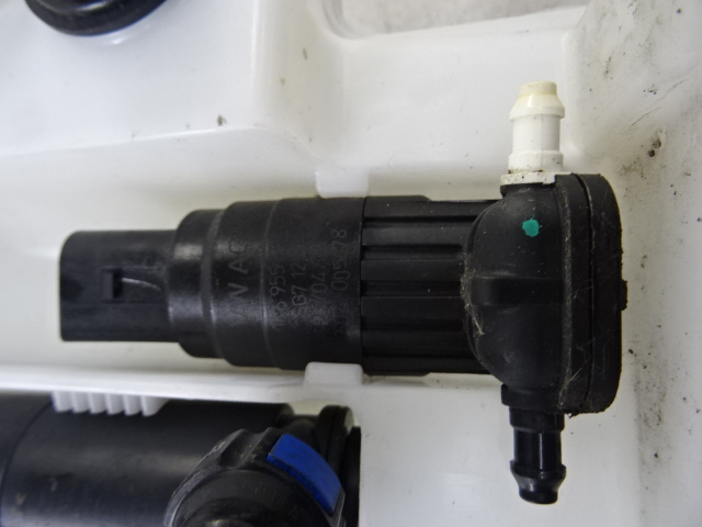 MOTOR RUITENWASSERS VOOR Audi Q3 06/11 - 15