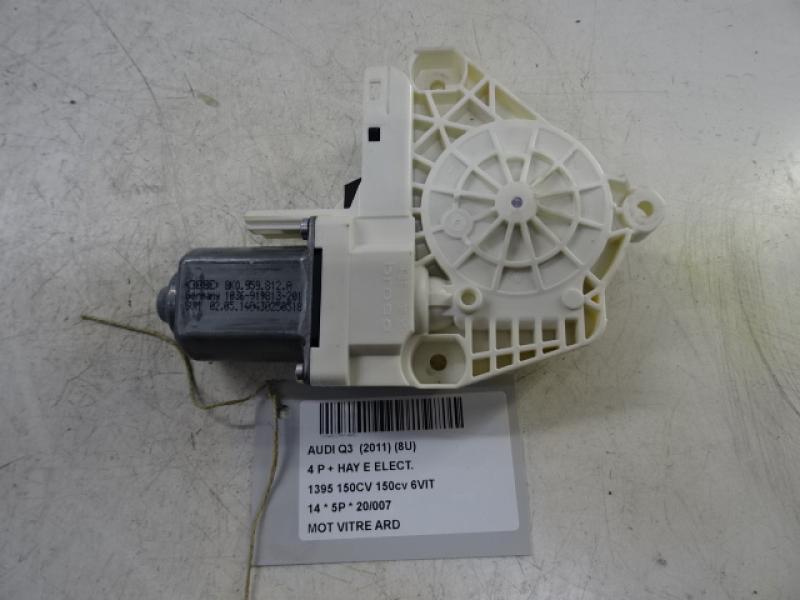 MOTEUR DE VITRE DE PORTE ARRIERE DROITE Audi Q3 06/11 - 15