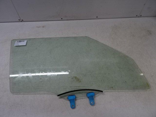 RIGHT FRONT DOOR WINDOW Suzuki SWIFT 4/17+