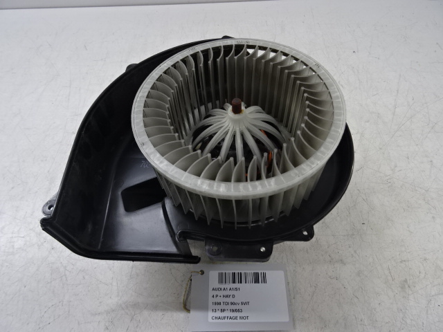 MOT VERWARMING Audi A1 10-14