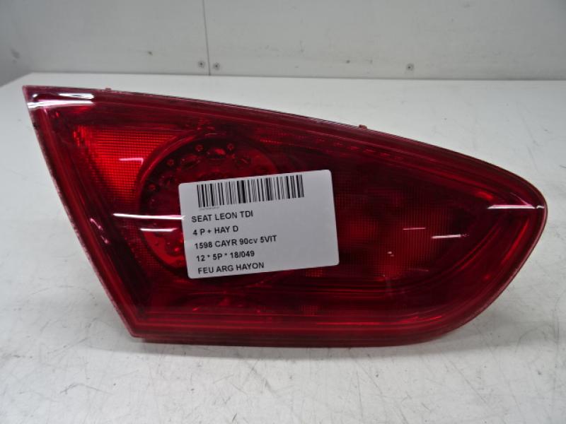 FEU ARRIERE GAUCHE DE HAYON Seat LEON (2) (1P)  9/05 - 12