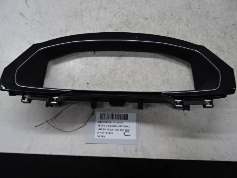 DIVERS Vw PASSAT 11/14 - 19