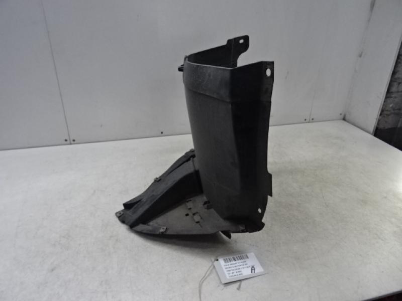 BINNEN SPATBORD LINKS VOOR Vw PASSAT 11/14 - 19