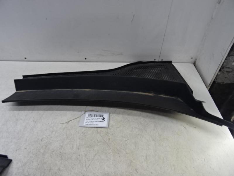 PLASTIEK WINDSCHERM Vw PASSAT 11/14 - 19