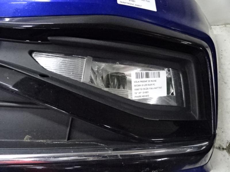 PHARE ANTI-BROUILLARD AVANT GAUCHE Vw PASSAT 11/14 - 19