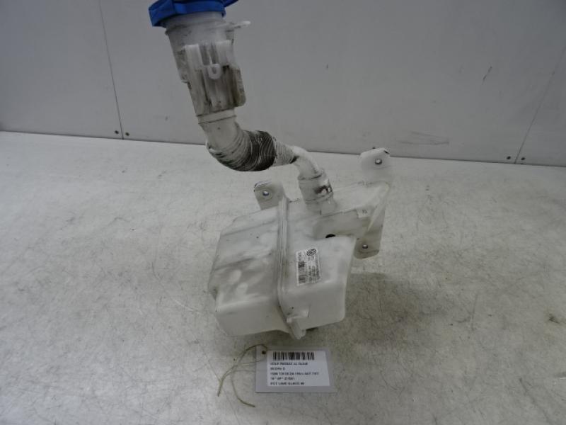 POT DE LAVE-GLACE AVANT Vw PASSAT 11/14 - 19