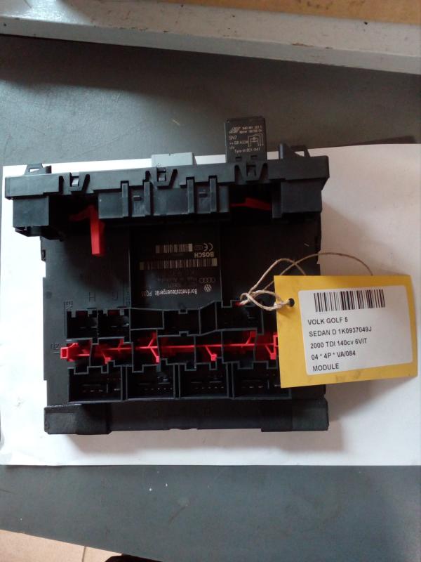 MODULE Vw GOLF V 11/03 - 08