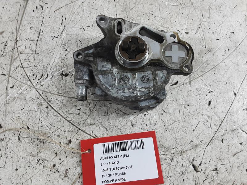 VACUUM PUMP Audi A3 8/08 - 12