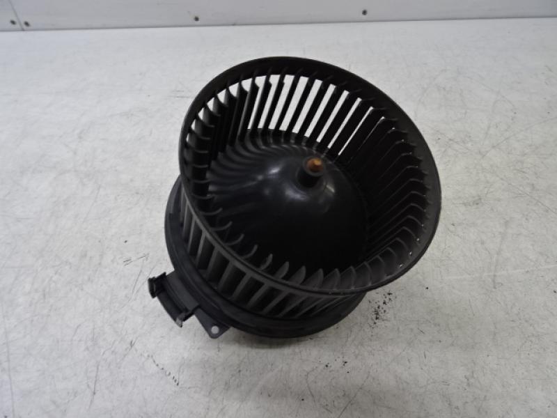 MOTOR VERWARMING Ford FIESTA 11/08 - 13