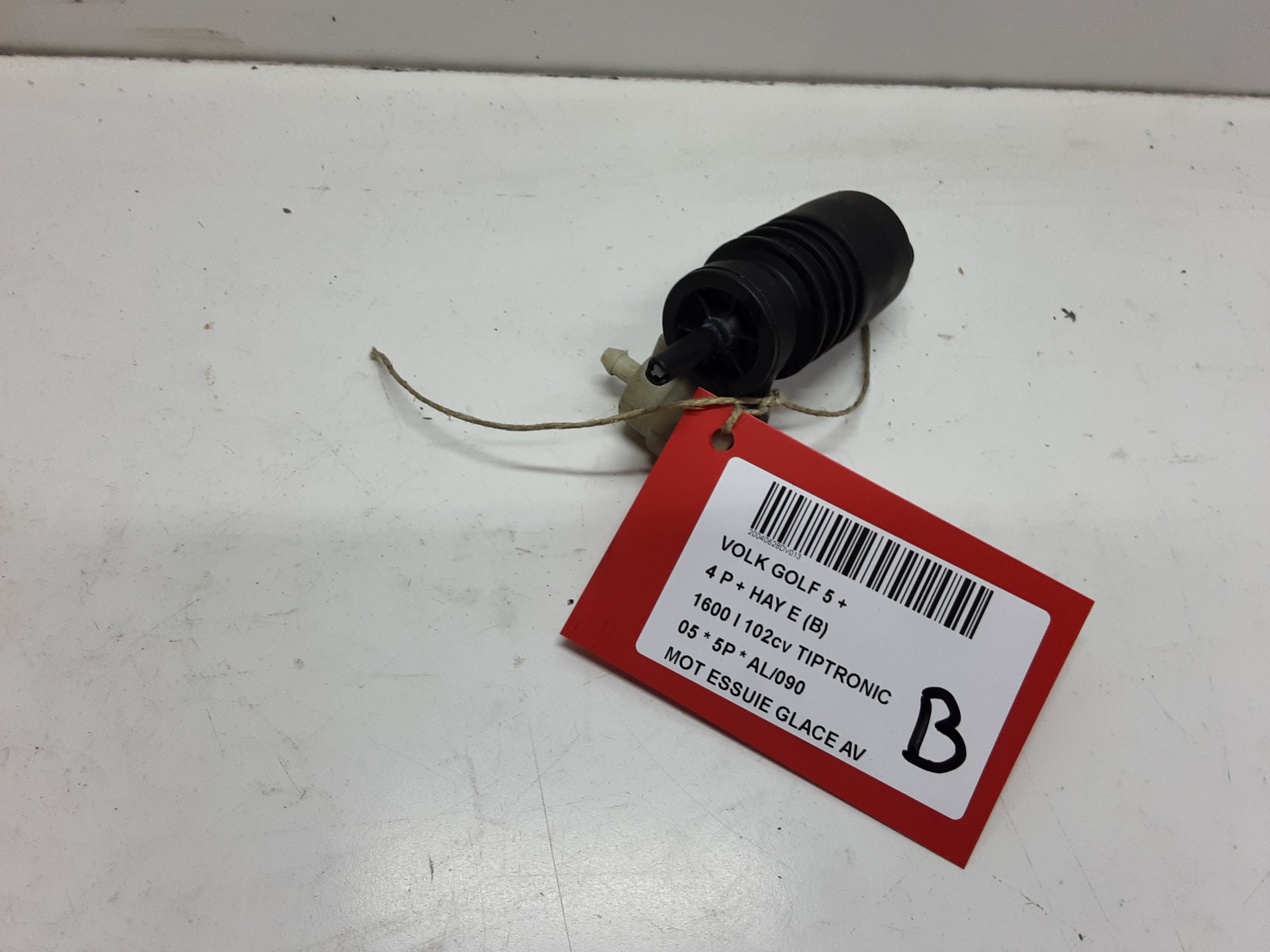 MOTEUR DE LAVE-GLACE AVANT Vw GOLF V 11/03 - 08