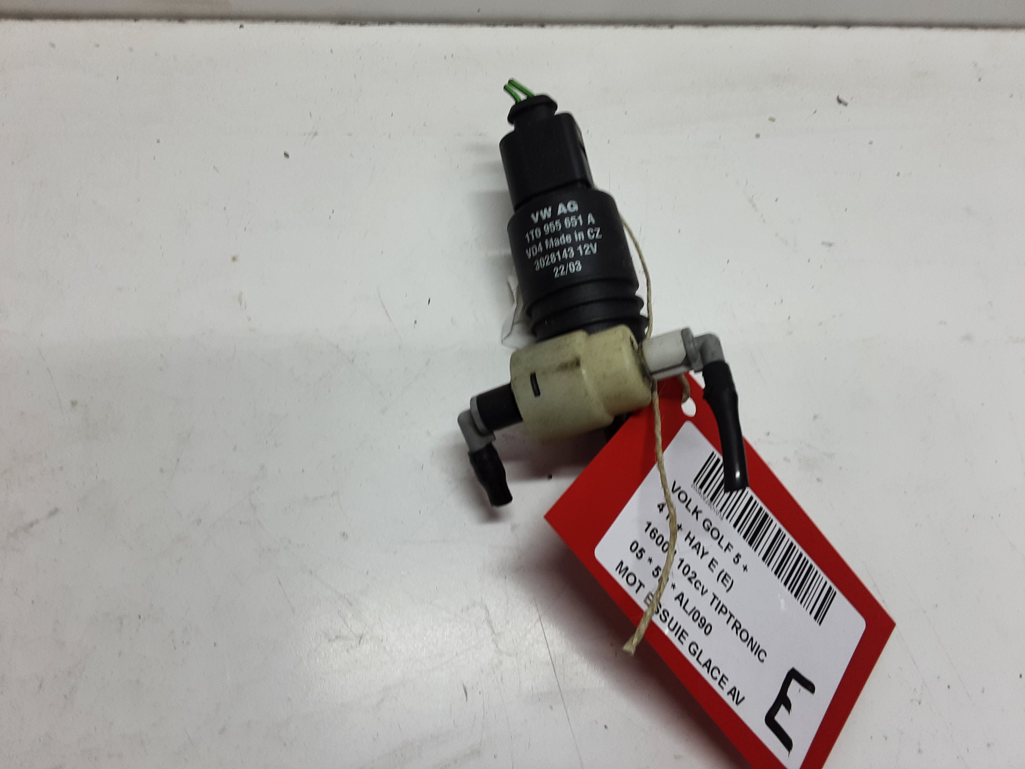 MOTEUR DE LAVE-GLACE AVANT Vw GOLF V 11/03 - 08