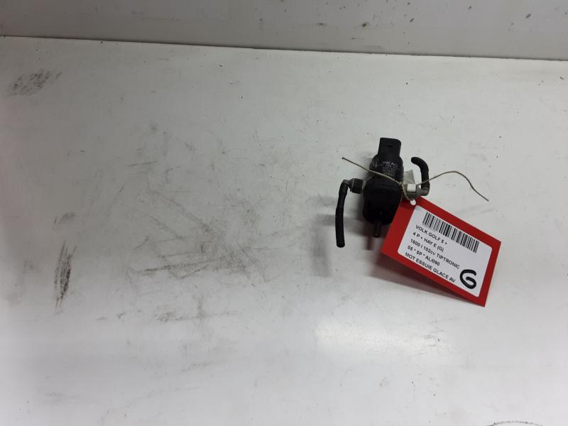 MOTEUR DE LAVE-GLACE AVANT Vw GOLF V 11/03 - 08