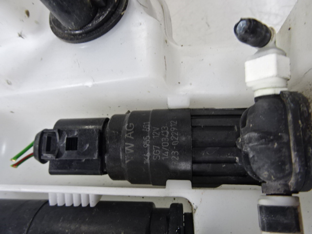 MOTOR RUITENWASSERS VOOR Audi Q3 06/11 - 15