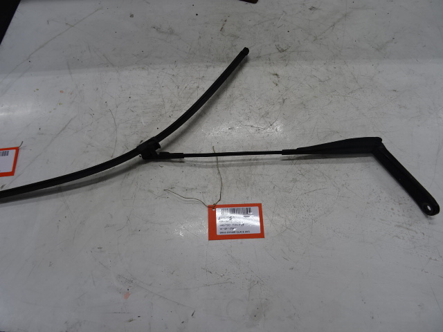 RUITENWISSERARM LINKS VOOR Ford FOCUS (3) 08 - 02/11