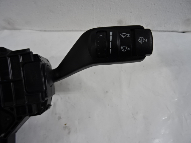 RUITENWISSER SCHAKELAAR Ford FOCUS (3) 08 - 02/11