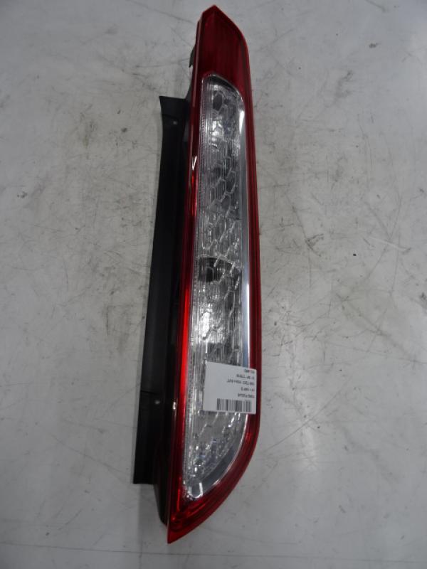 ACHTERLICHT RECHTS Ford FOCUS (3) 08 - 02/11