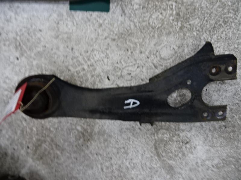 DRAAGARM ACHTER LINKS Hyundai I30 07 - 10