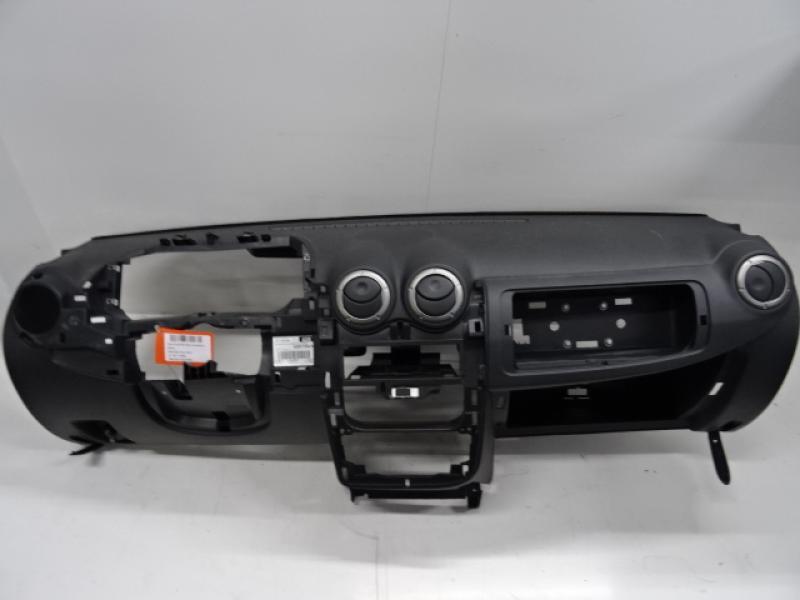DASHBOARD Dacia DUSTER 4/10 - 18